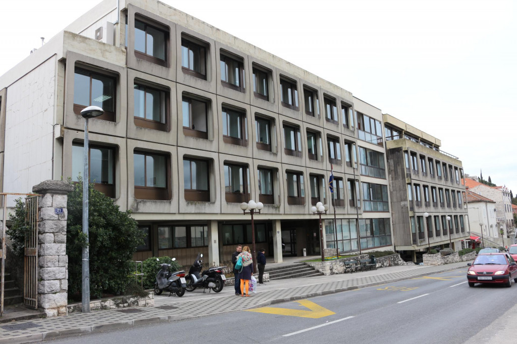 Kako će se od sutra u zgradu Općinskog suda u Dubrovniku?