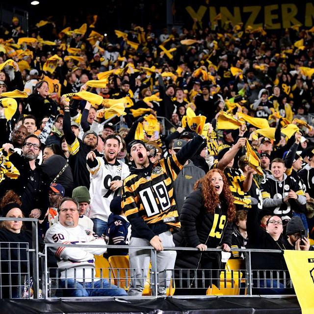 Navijači Pittsburgh Steelersa nisu ni slutili da se veća drama zbiva iza njihovih leđa&lt;br /&gt;
 