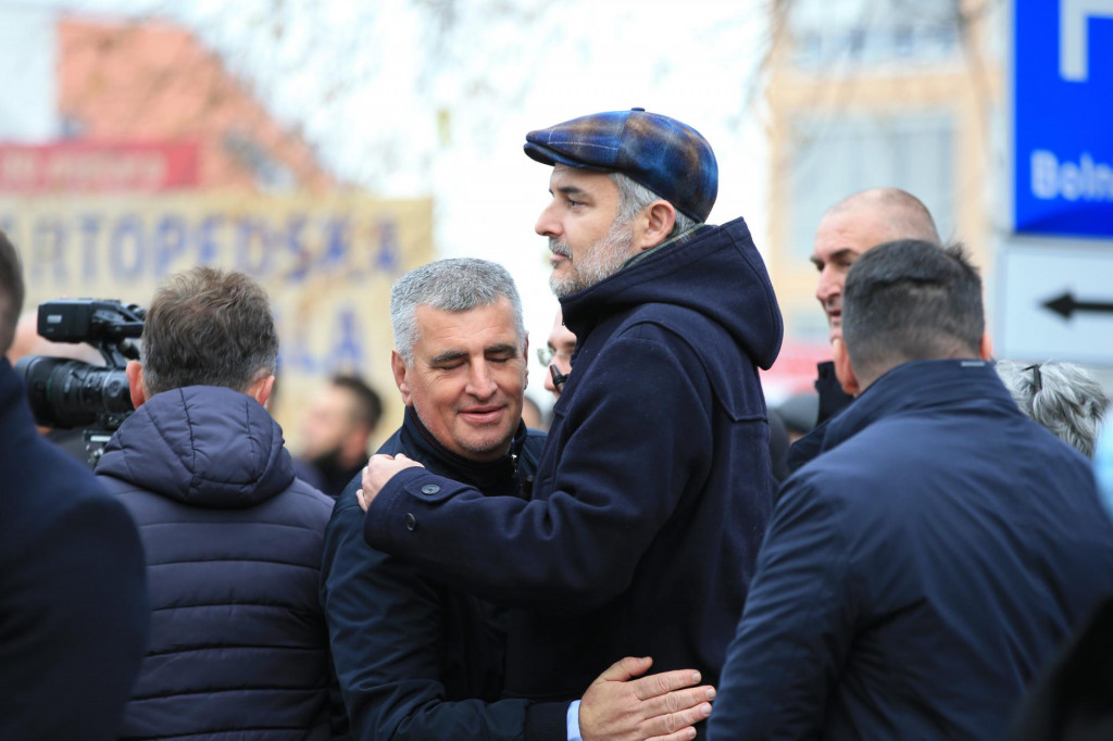 Mostovi zastupnici Miro Bulj i Nino Raspudić očito su razočarali svog stranačkog kolegu iz Rijeke