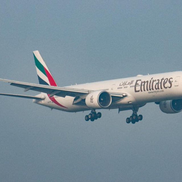 S obzirom na to da FlyDubai i Emirates usko surađuju, zagrebačkim se putnicima preko Dubaija omogućuje jednostavno presjedanje na letove upravo tog poznatog avioprijevoznika