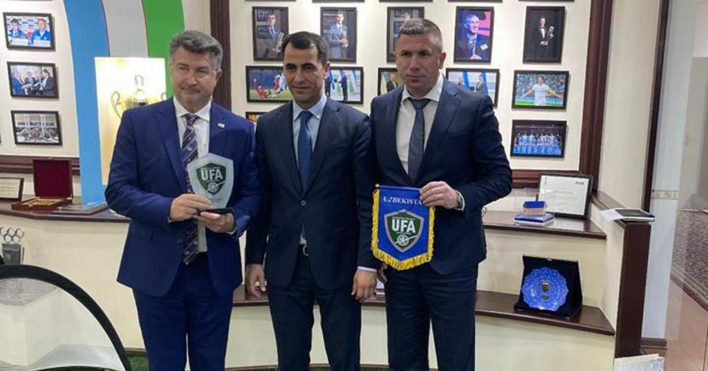 Veleposlanik RH Refik Šabanović, Ravsan Imatov potpredsjednik Nogometnog saveza Uzbekistana i Ivica Pirić