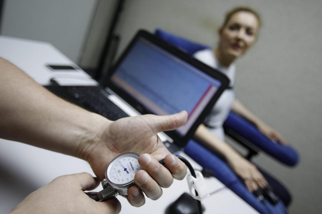 lijek za tlak povucen iz hrvatske kako prirodno sniziti krvni pritisak
