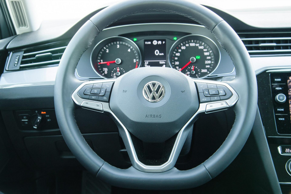 Svi Volkswagen modeli s 4-cilindarskim dizelskim motorima (TDI) isporučeni od kraja lipnja ove godine) odobreni su za rad s parafinskim dizelskim gorivima u skladu s europskim standardom EN 15940