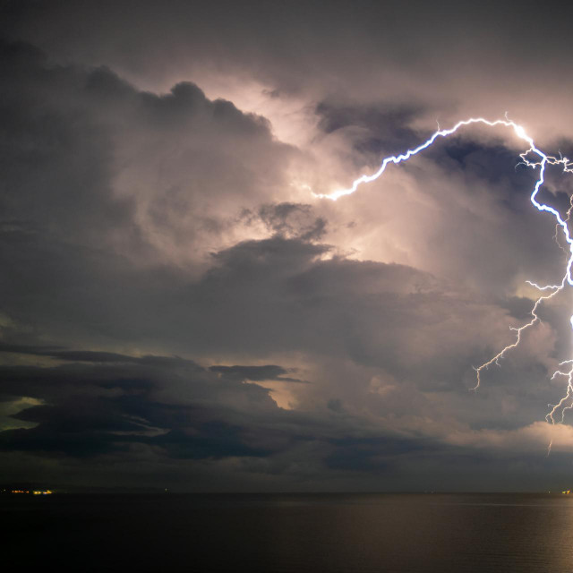 &lt;p&gt;Lightning above the sea. Sea at night&lt;/p&gt;
