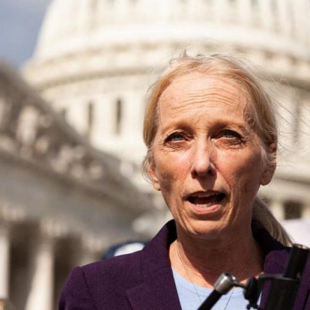 Mary Gay Scanlon