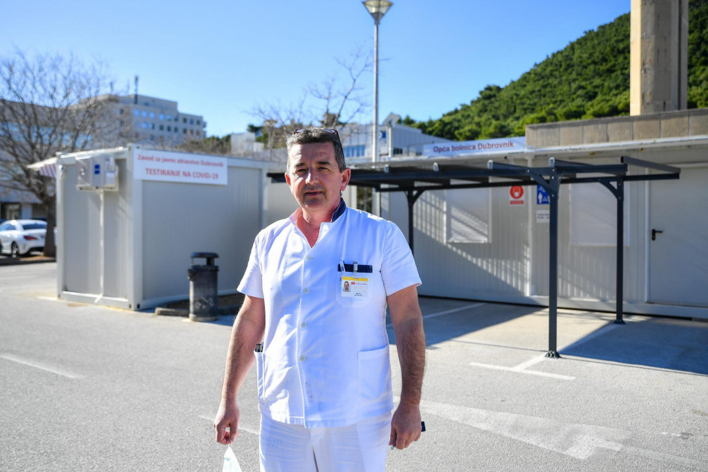 Niko Car od 1991. radi u Općoj bolnici Dubrovnik