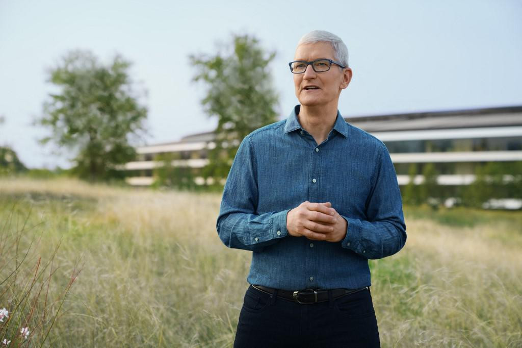 Tim Cook, izvršni direktor Applea, meta je opsjednute žene iz Virginije