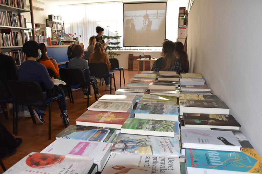 U Pločama održana radionica „Grad kao pozornica za čitanje“