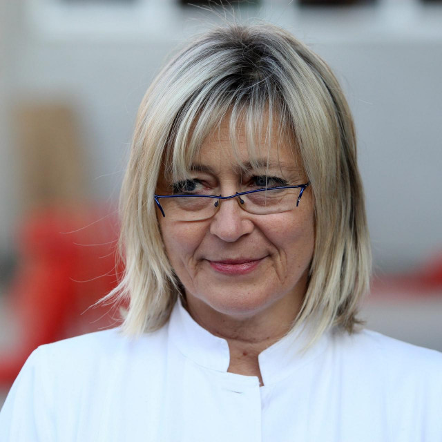 Dr. Anamarija Mrđen je dulje od 15 godina voditeljica odjela za neurologiju OB Zadar