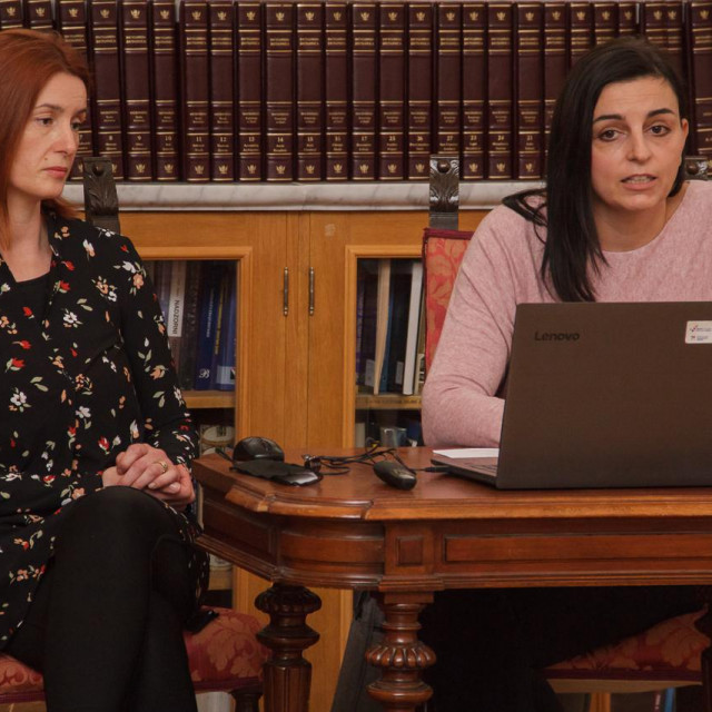 Tanja Galjuf i Jelena Marić održale interaktivno predavanje o Župskom glagoljskom zapisu