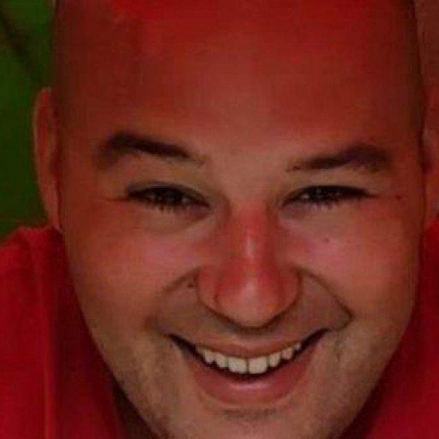 Danijel Kapović, 31-godišnji pomorac podrijetlom s Pašmana koji je u utorak popodne nestao u Amsterdamu, pronađen je živ i zdrav