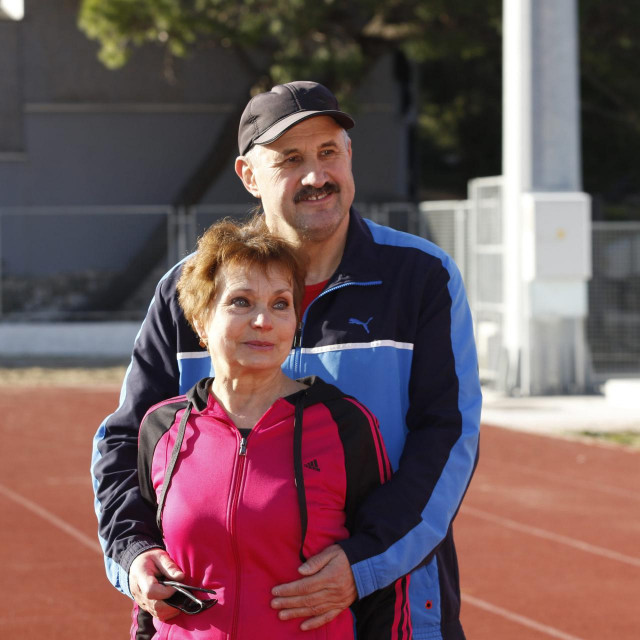 Larysa i Petro Sereda: Makarani zovu i nude pomoć