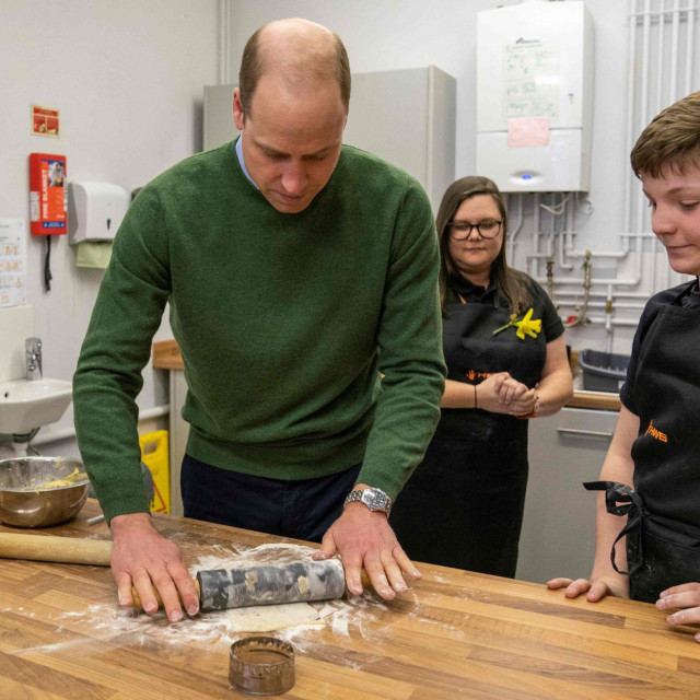 Britanski princ William iskušao je svoje kuharske sposobnosti: pravio je jedan velški specijalitet i palačinke