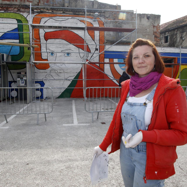 Tina Divić, članica mART-a, autorica motiva murala