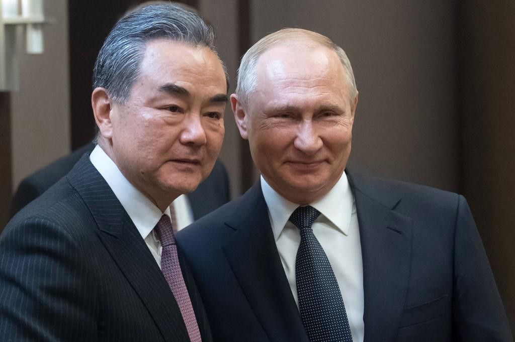 Vladimir Putin i Wang Yi