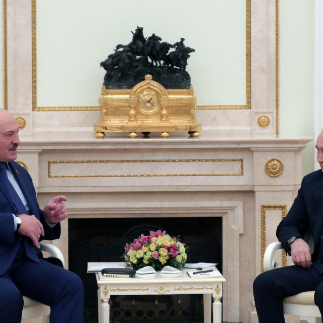 Vladimir Putin i Aleksandar Lukašenko 
