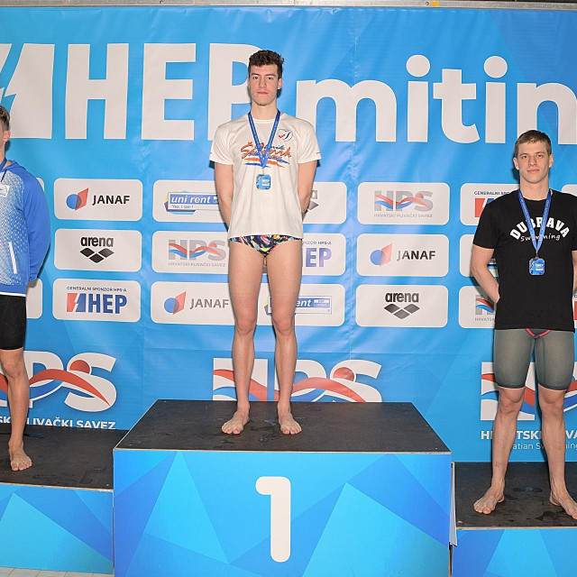 Šibenski plivač Toni Slavica izborio nastup na Europskom juniorskom prvenstvu