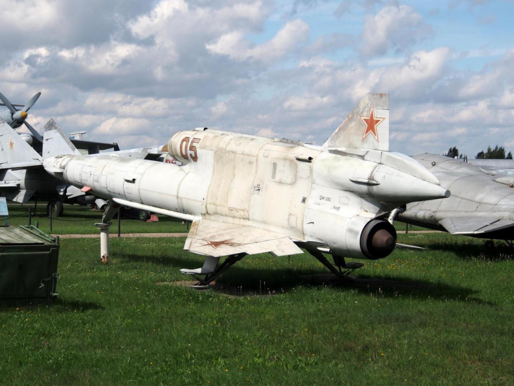 Dron sovjetske proizvodnje Tu-141 Striž profimedia