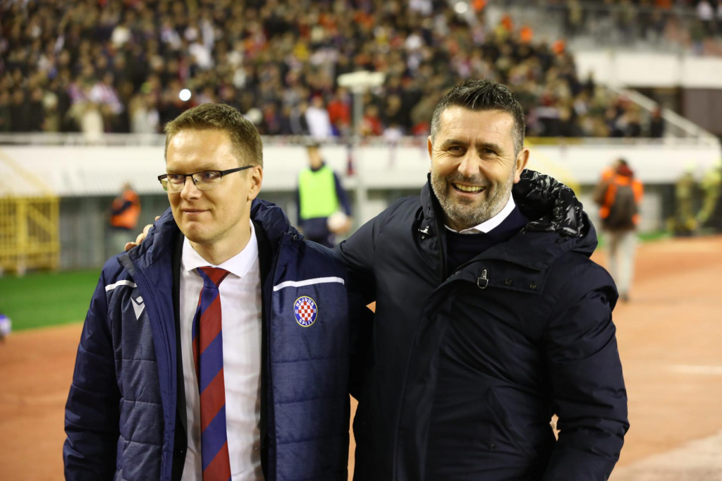 &lt;p&gt;Valdas Dambrauskas i Nenad Bjelica sigurni su na klupama Hajduka i Osijeka...&lt;/p&gt;
