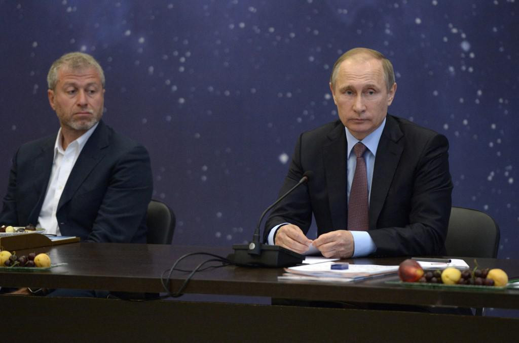 &lt;p&gt;Roman Abramovič i Vladimir Putin&lt;/p&gt;