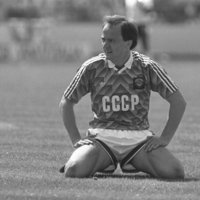 &lt;p&gt;Igor Belanov snimljen 1988. na utakmici između Sovjetskog Saveza i Engleske  &lt;/p&gt;