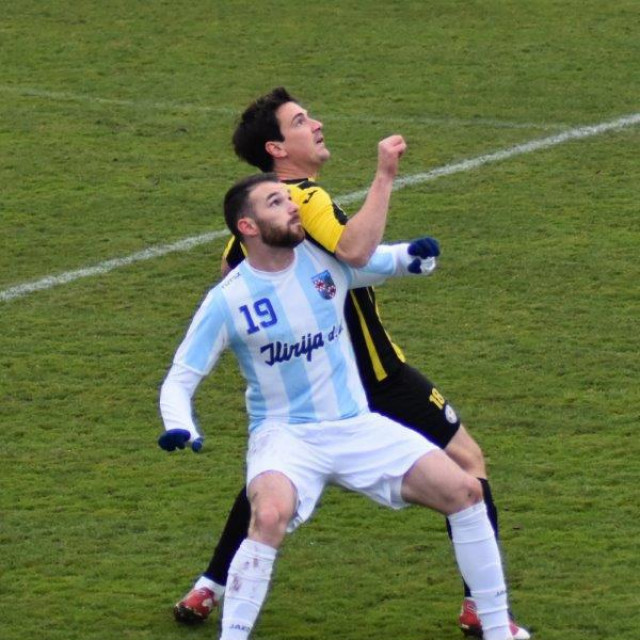 <p>Nikola Marić</p>