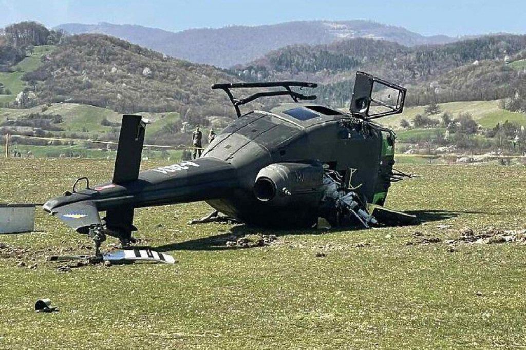 &lt;p&gt;Prevrnuti i teško oštećeni helikopter na poligonu kod Visokog&lt;/p&gt;