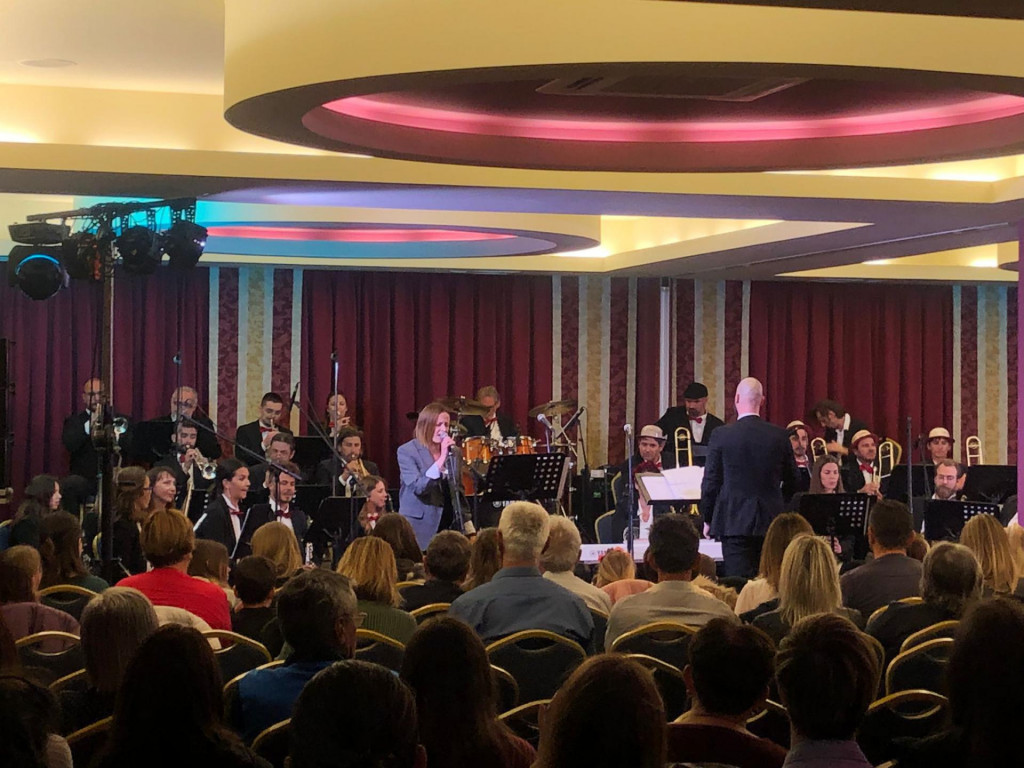 &lt;p&gt;Koncert primoštenskog puhačkog orkestra u hotelu Zora&lt;/p&gt;