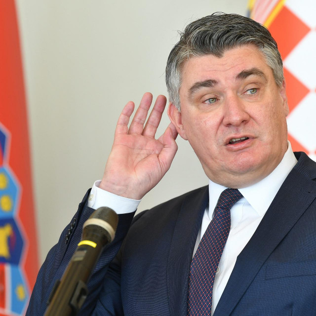 <p>Zoran Milanović</p>