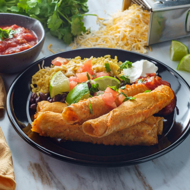 &lt;p&gt;Mexican rolled taco chicken and cheese taquitos with rice and black beans&lt;/p&gt;