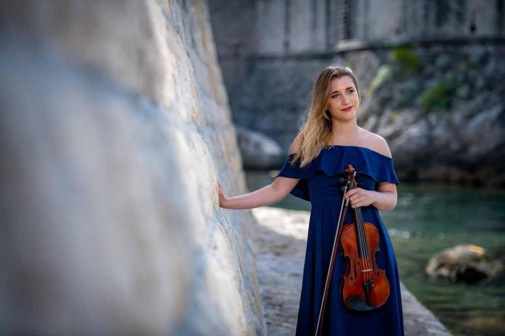&lt;p&gt;Violinistica Eva Šulić&lt;/p&gt;