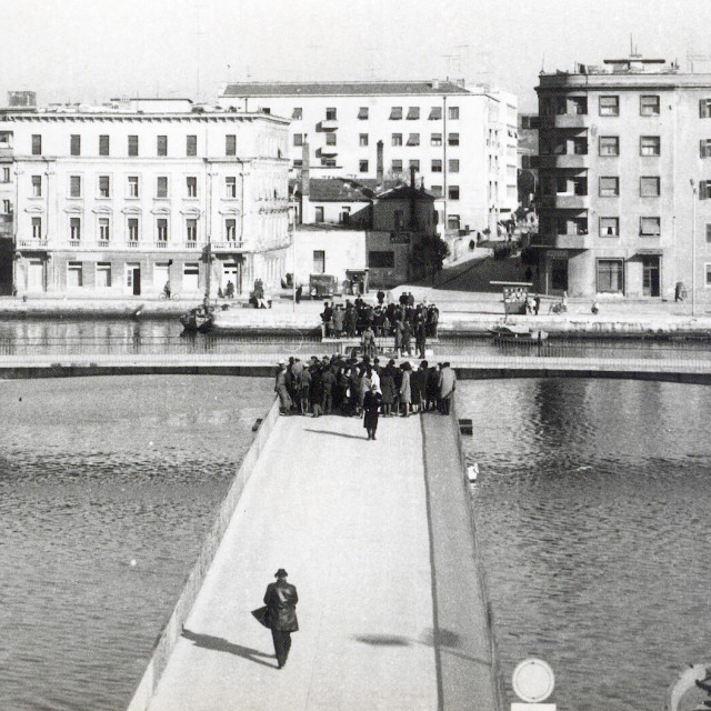&lt;p&gt;12. svibnja 1962. otvoren je prvi i jedni put zadarski most&lt;/p&gt;