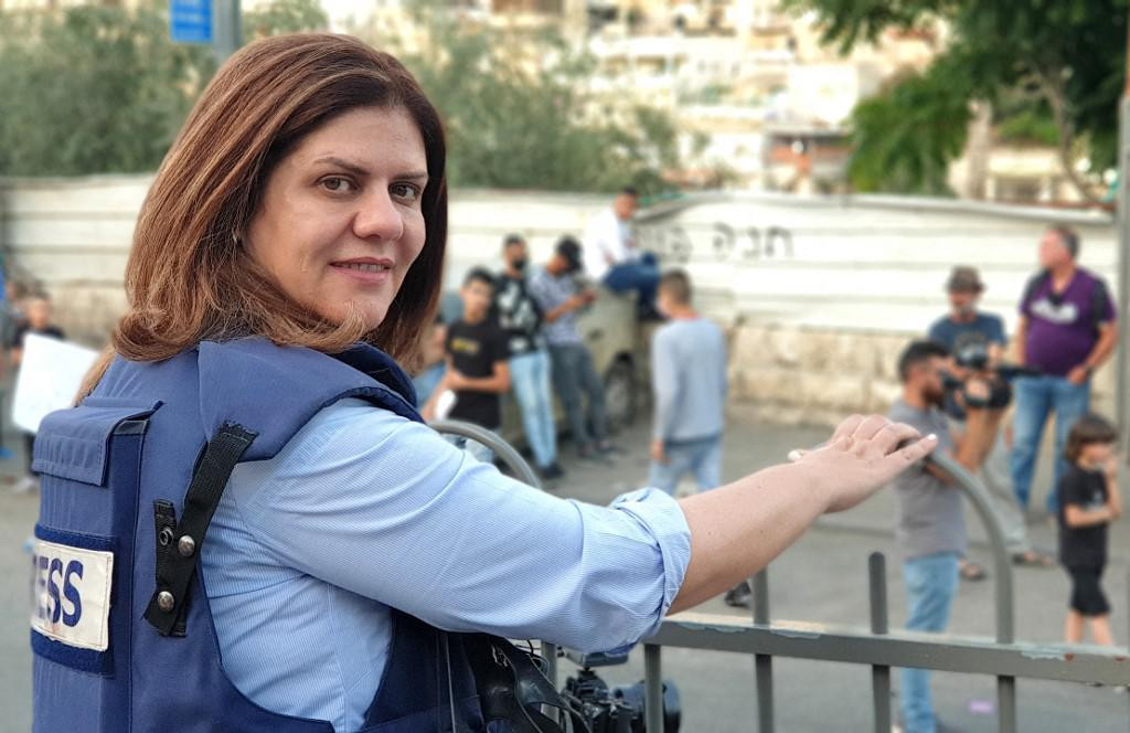 &lt;p&gt;Shireen Abu Akleh bila je ugledna novinarka koja je radila za Al Jazeeru od početka druge palestinske Intifade 2000. godine&lt;/p&gt;

&lt;p&gt; &lt;/p&gt;