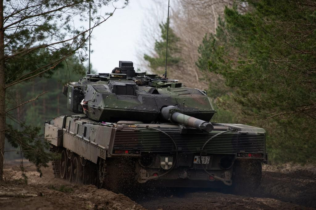 &lt;p&gt;Tenk Leopard 2 jedan je od najvažnijih proizvoda njemačke vojne industrije&lt;/p&gt;