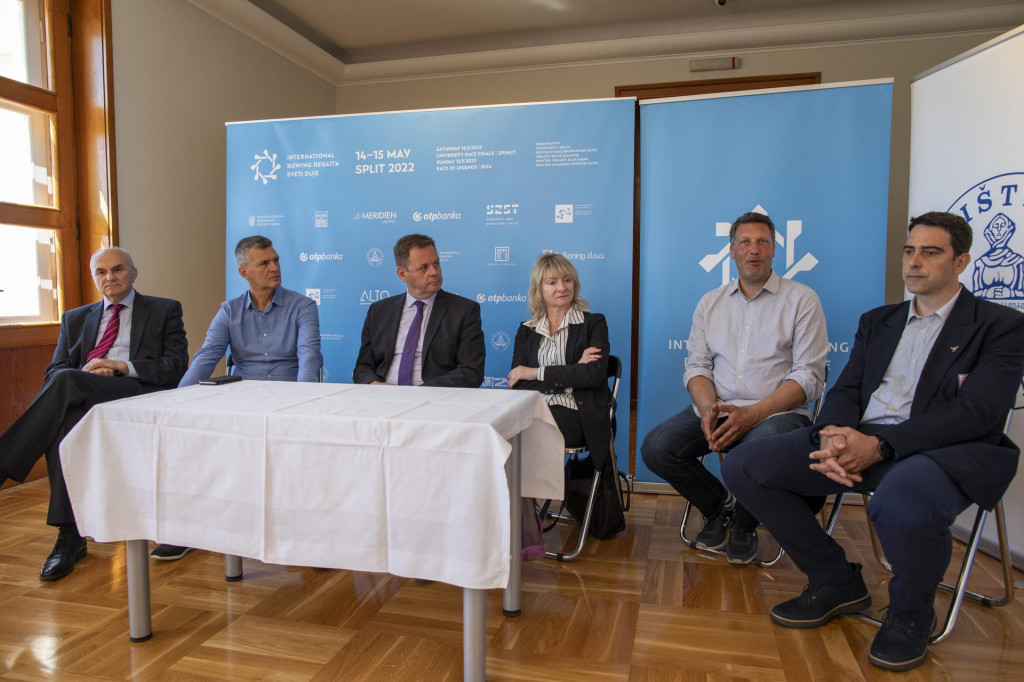 &lt;p&gt;Prorektor Tomislav Kilić, Mario Negotić, predsjednik HVK Gusar Ivica Botica, direktorica OTP banke Silvia Bareša, Luka Grubor i Nikša Skelin&lt;/p&gt;