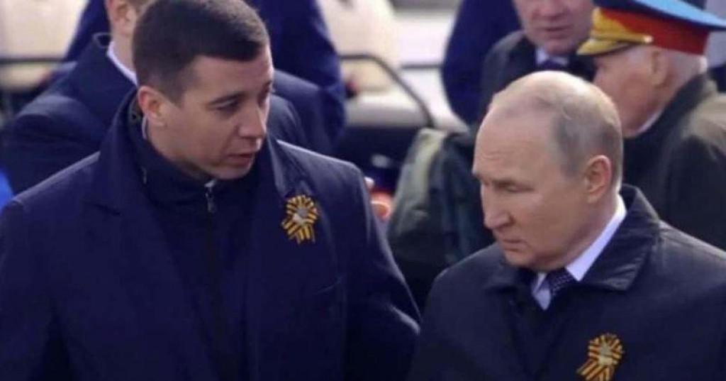 &lt;p&gt;Dmitrij Kovaljev i Vladimir Putin u razgovoru nakon Parade pobjede 9. svibnja&lt;/p&gt;