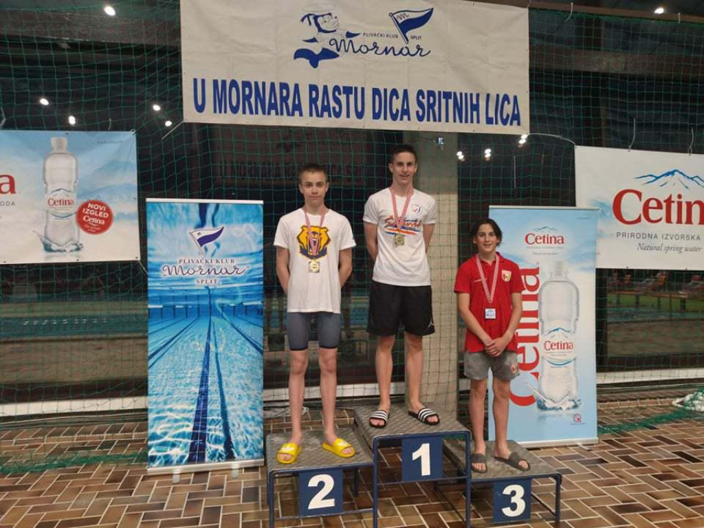 &lt;p&gt;Mauro Galić, plivač Šibenika, osvojio tri medalje u Splitu&lt;/p&gt;