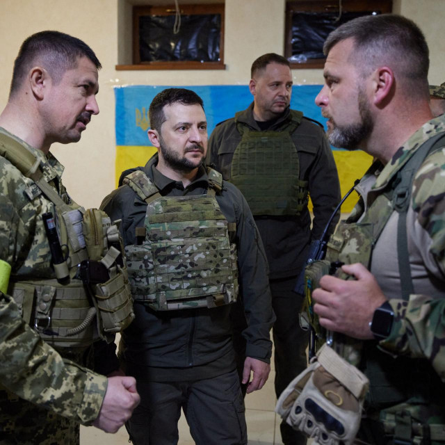 &lt;p&gt;This handout picture taken and released by the Ukrainian Presidential press-service on May 29, 2022 shows Ukrainian President Volodymyr Zelensky (C) talking with servicemen during his visit to the Kharkiv region. (Photo by Ukrainian presidential press-service/AFP)/RESTRICTED TO EDITORIAL USE - MANDATORY CREDIT ”AFP PHOTO /Ukrainian Presidential press-service ” - NO MARKETING - NO ADVERTISING CAMPAIGNS - DISTRIBUTED AS A SERVICE TO CLIENTS&lt;/p&gt;