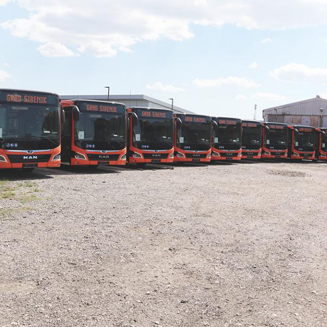 &lt;p&gt;Gradski parking traži 28 vozača autobusa&lt;/p&gt;