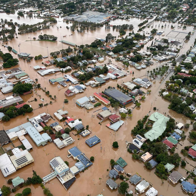 &lt;p&gt;Australija je zadnjih dana ožujka imala velike poplave, Novi Južni Wales izgledao je kao Nova Južna Gunja&lt;/p&gt;