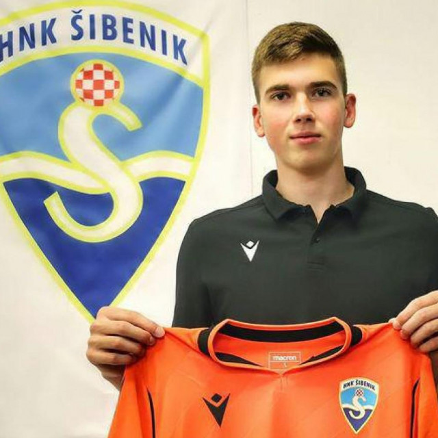 &lt;p&gt;Ivica Vidović potpisao je ugovor sa Šibenikom&lt;/p&gt;