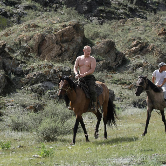 &lt;p&gt;Opjevani prizor snimljen u kolovozu 2009., za Putinova odmora u južnom Sibiru&lt;/p&gt;