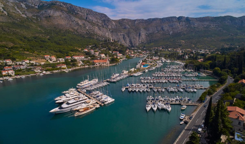 &lt;p&gt;ACI marina Dubrovnik&lt;/p&gt;