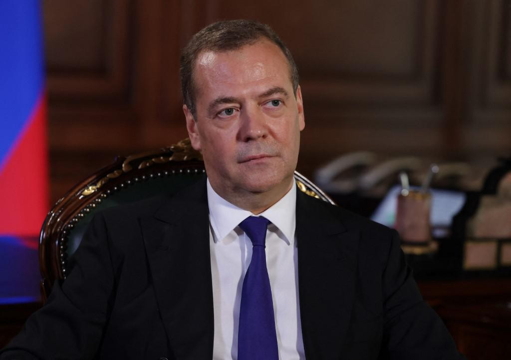 &lt;p&gt;Dmitri Medvedev&lt;/p&gt;