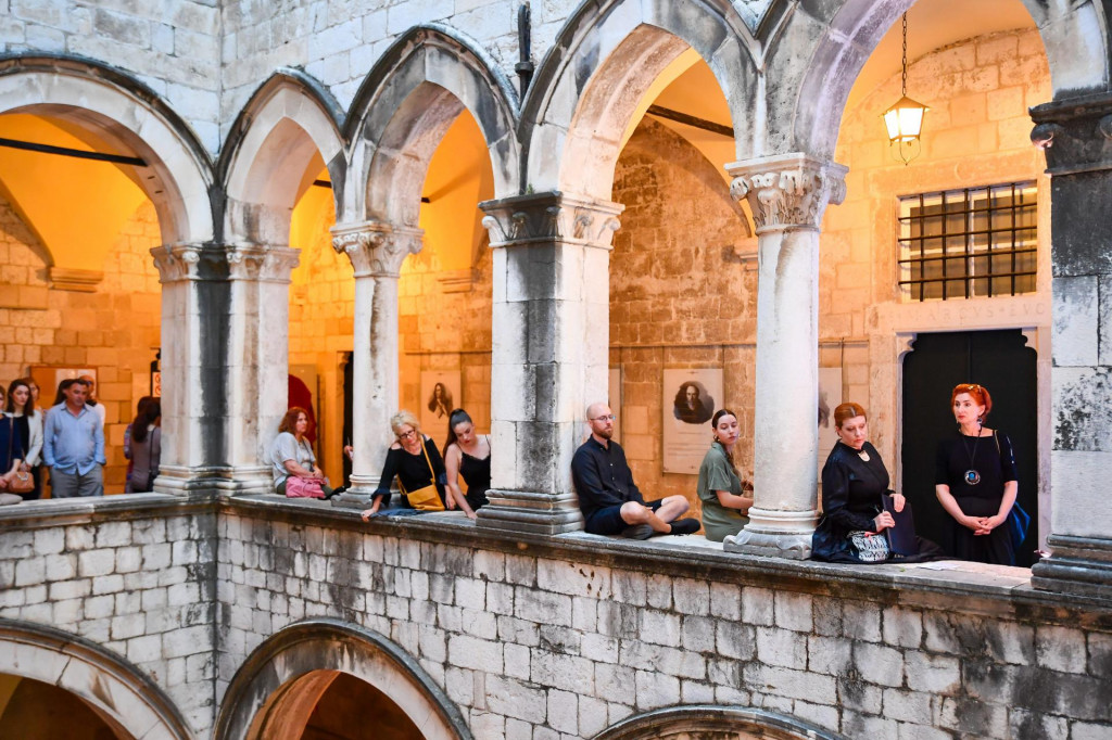 &lt;p&gt;Dubrovnik, 290522.&lt;br /&gt;
Svecanost obiljezavanja 750. obljetnice Dubrovackog statuta u palaci Sponza.&lt;br /&gt;