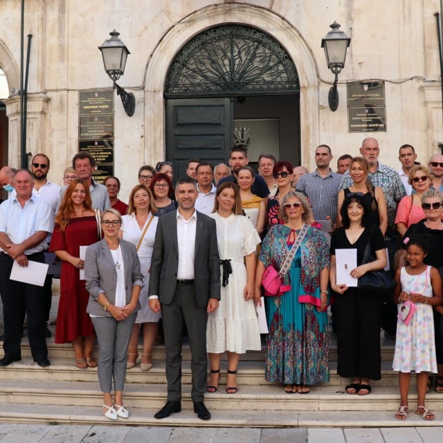&lt;p&gt;Grad Dubrovnik dodijelio nove ugovore tradicijskim obrtnicima&lt;/p&gt;