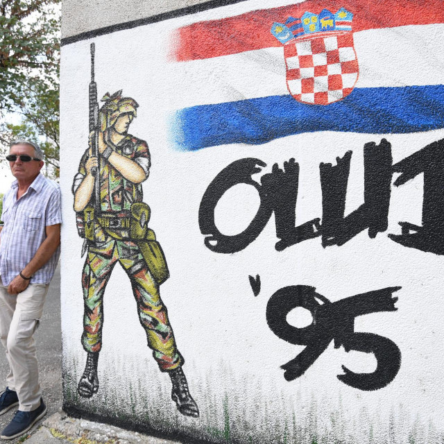 &lt;p&gt;Ivan Čerina uz grafit posvećen ‘Oluji’&lt;/p&gt;
