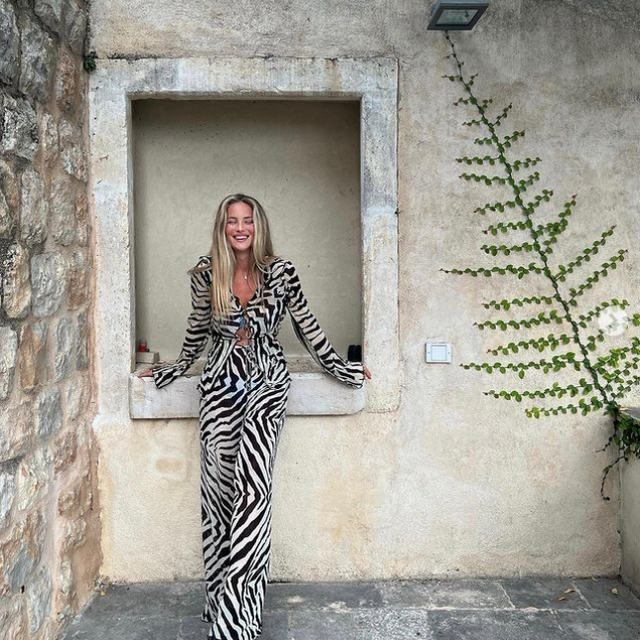 &lt;p&gt;Izabel Kovačić ljetni odmor provodi u Dubrovniku&lt;/p&gt;