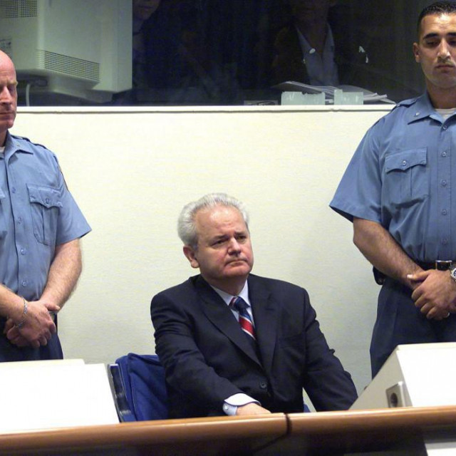 &lt;p&gt;Slobodan Milošević u Haagu&lt;/p&gt;