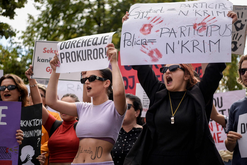 &lt;p&gt;Današnji prosvjedi u Prištini povodom silovanja jedanaestogodišnje djevojčice&lt;/p&gt;